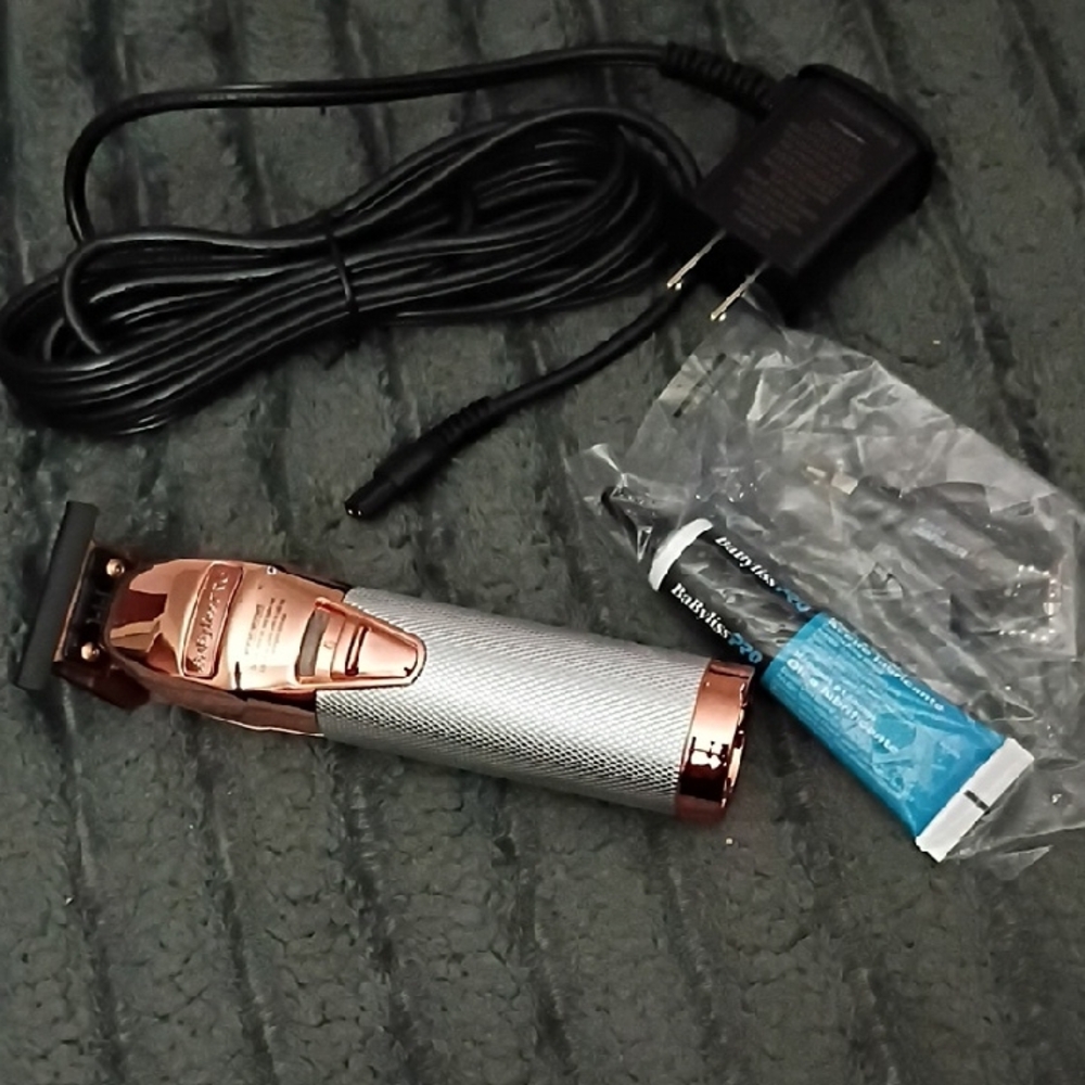 Professional Hair Trimmer with Rose Gold and Silver Finish